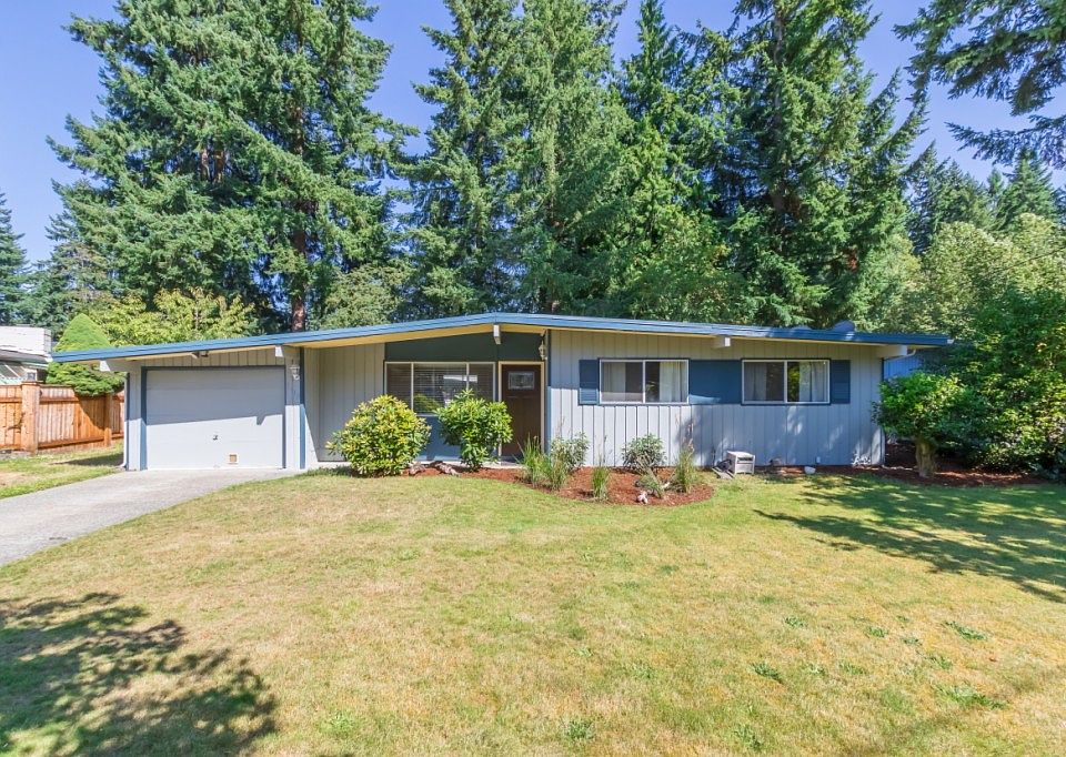 1st image of 1610 165th Ave NE