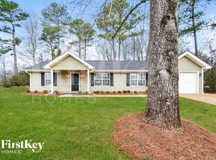 7821 S View Ln, Bessemer, AL 35022