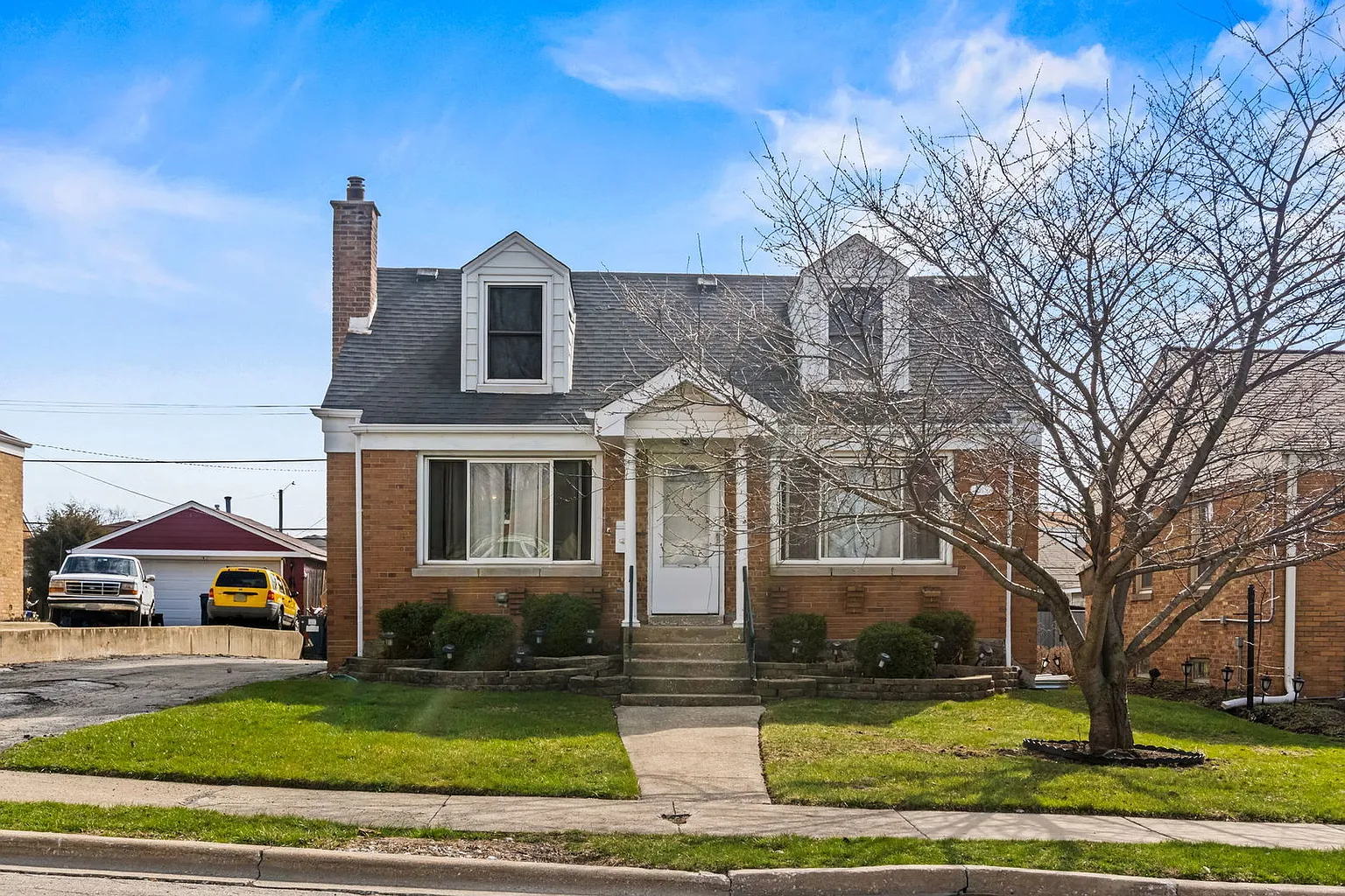 1915 Herbert Ave photo 1