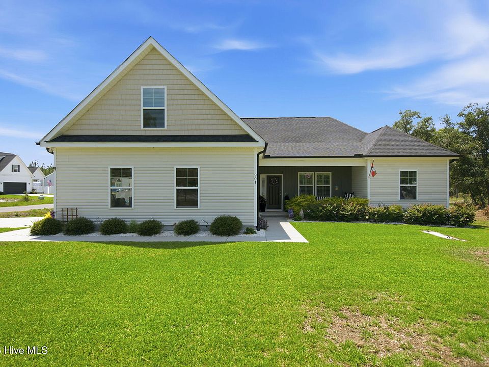 1st image of 901 Nicklaus Road