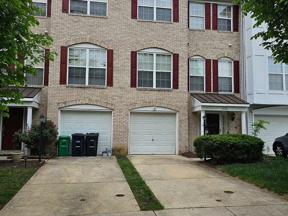 1113 Ring Bill Loop