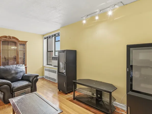 83-35 139th Street image 9 of 20