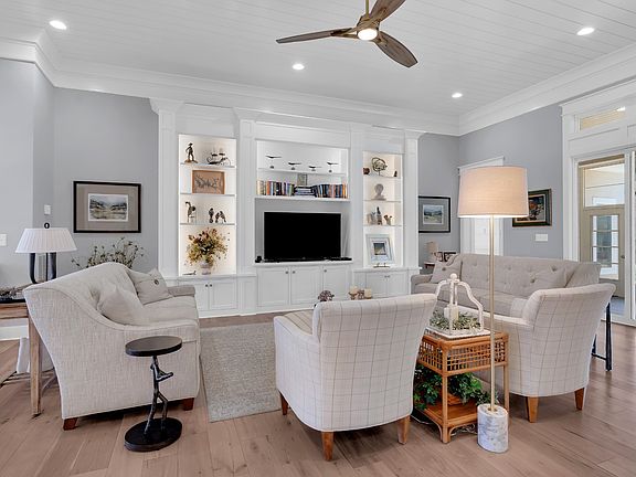 5th image of 71 Slalom Cir