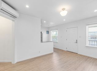 1313 Pico Blvd, Santa Monica, CA 90405