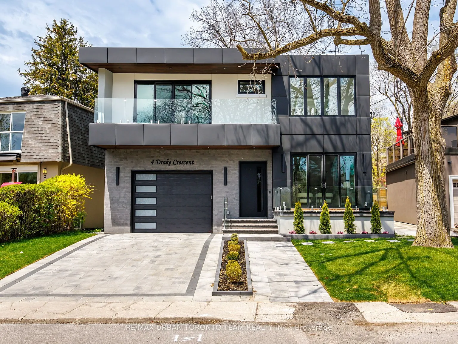 7 bed, $10,000 — Photo 1