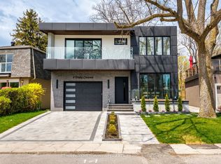 4 Drake Cres, Toronto, ON M1M 1A2