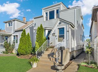 3624 W 69th St, Chicago, IL 60629