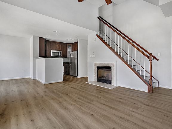 5th image of 11884 Breton Ct