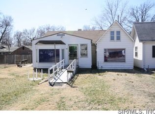 504 Chaudet Ave, Cahokia, IL