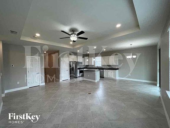 3rd image of 2535 Marton Oak Blvd