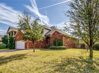 6200 Miranda Dr, Fort Worth, TX 76131