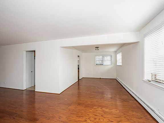5th image of 8644 N Skokie Blvd #306