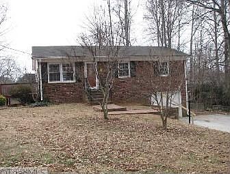 1st image of 4224 Cavalier Dr