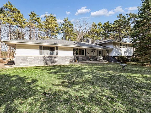 2nd image of 74 Many Levels Rd