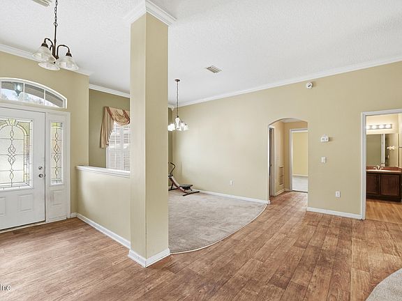 2nd image of 550 ALICE COVE Court