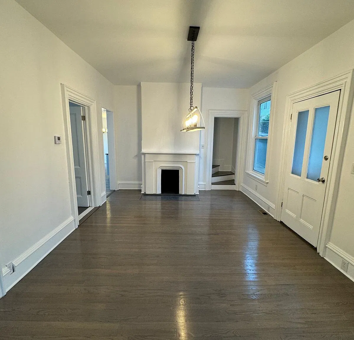5 bed, 2203 sqft, $3,500 — Photo 1