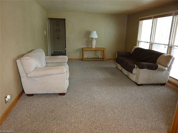 5th image of 2303 Cleveland Blvd