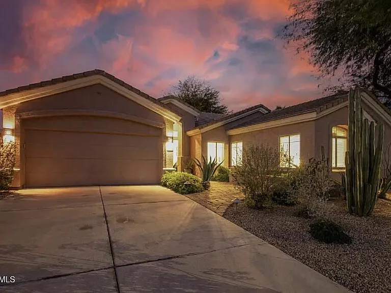 7252 E Whistling Wind Way — Photo 3