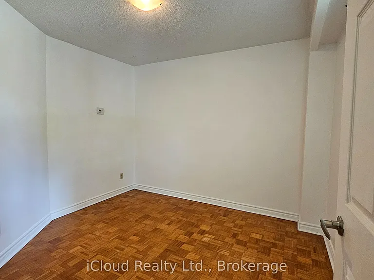 371 Orton Park Rd #120 — Photo 5