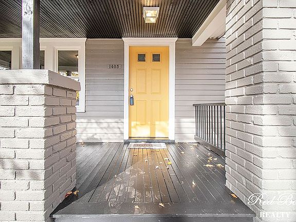 2nd image of 1405 W King St