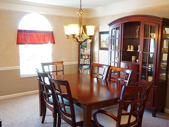 2nd image of 146 Winterbrook Dr