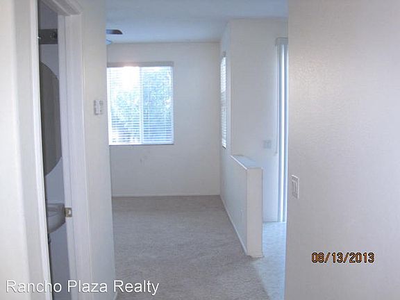 5th image of 38909 Hickory Hill Ct