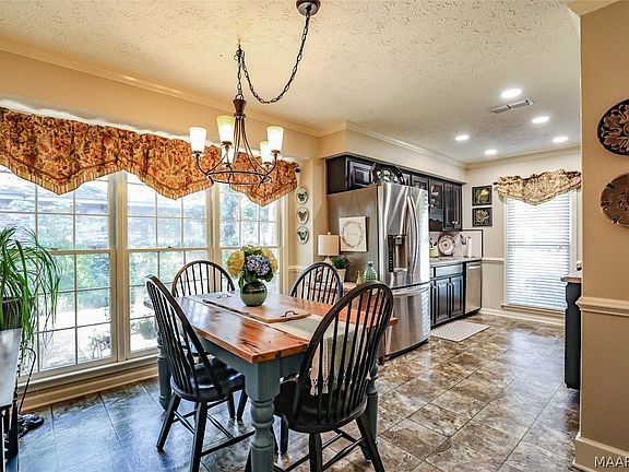 5th image of 4078 Faunsdale Dr