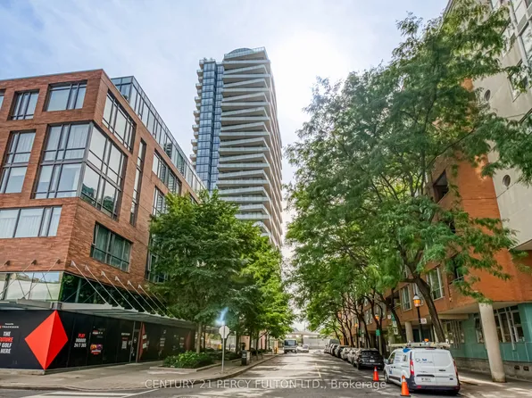 1 Market St #801, Toronto, ON M5E 0A2