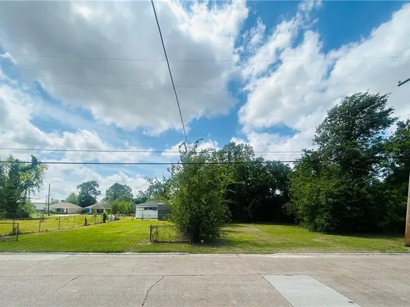 656 V E Washington St, Lake Charles, LA 70601
