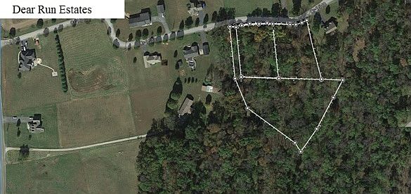 Plat view of 4.42 acres