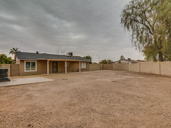 5th image of 9239 N 63rd Dr