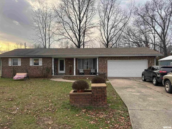 500 S Dean St, Royalton, IL 62983