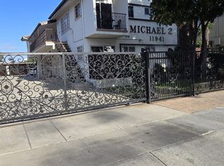 11941 Gale Ave APT E, Hawthorne, CA 90250
