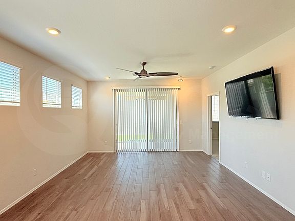 2nd image of 14664 W Valentine St