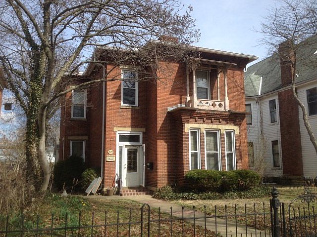 1st image of 225 Church St
