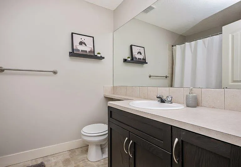 220 Village Ter SW #2 — Photo 21