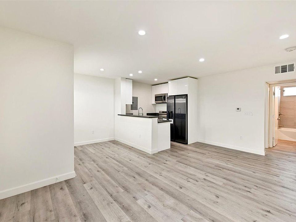 1st image of 5529 Bonner Ave #2