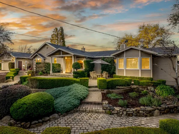 18814 Starduster Dr, Nevada City, CA 95959