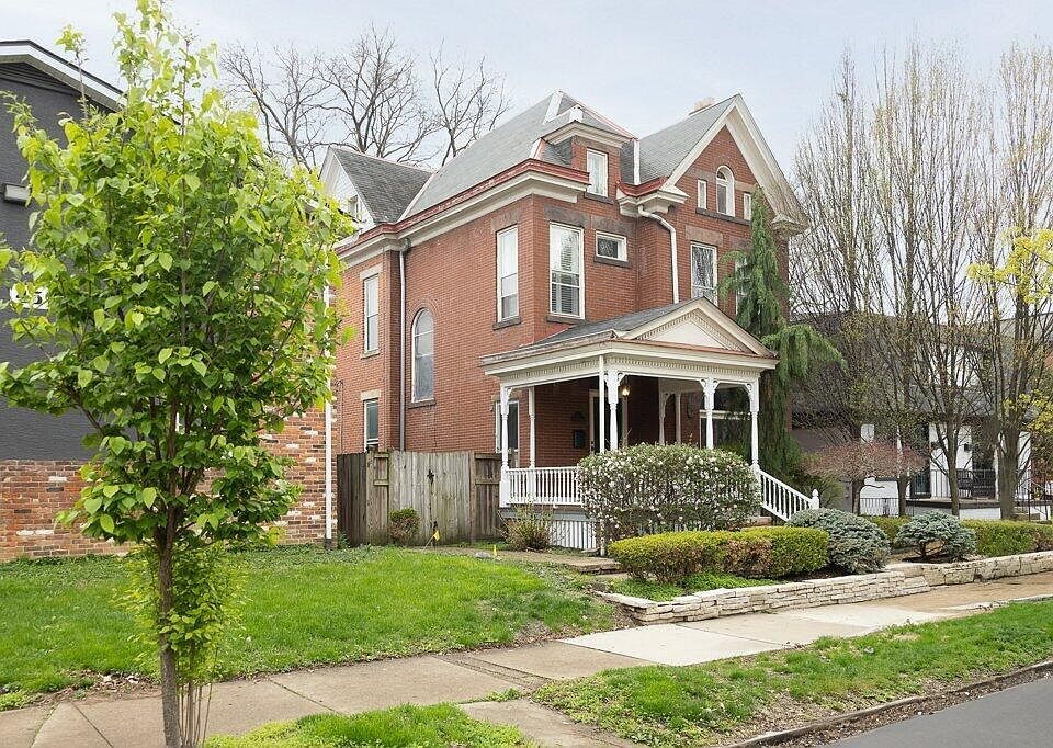 1st image of 51 W Starr Ave