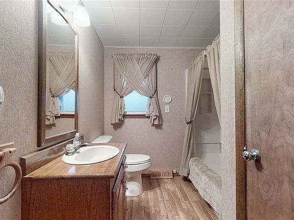 2nd image of 235 Newell Ave