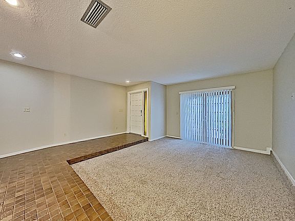 3rd image of 13612 Avista Dr