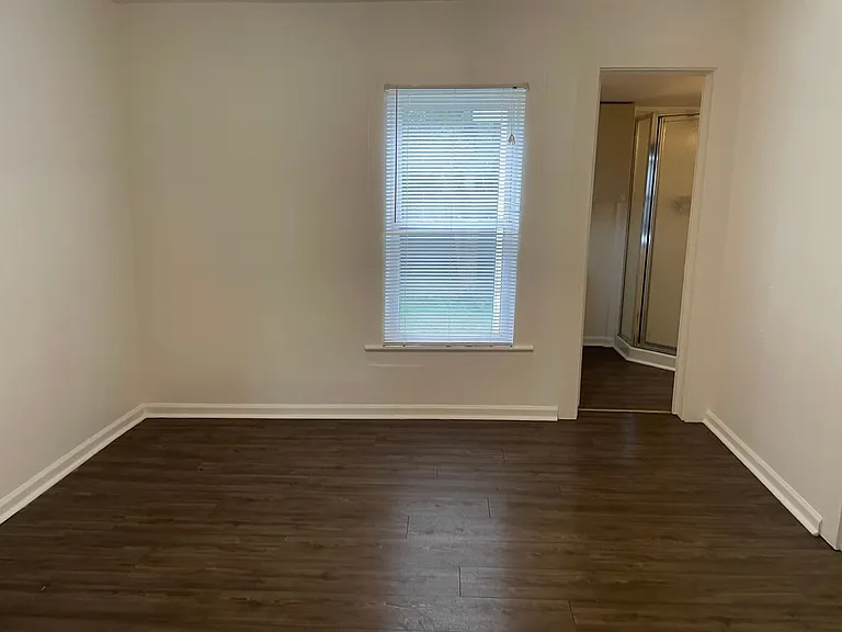 1732 McKnight Mill Rd — Photo 5