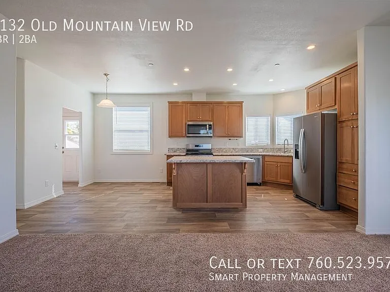 1132 Old Mountain View Rd — Photo 4