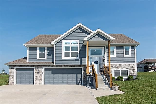 1st image of 14166 Rockaway Ct