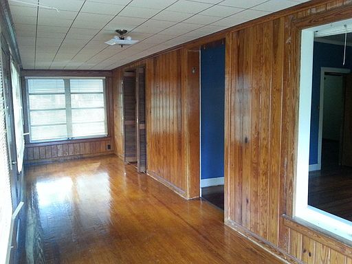 2nd image of 307 Glen Ave