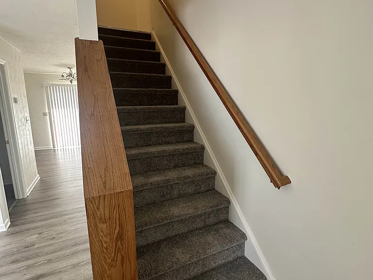 10 Lawrence Pl — Photo 3
