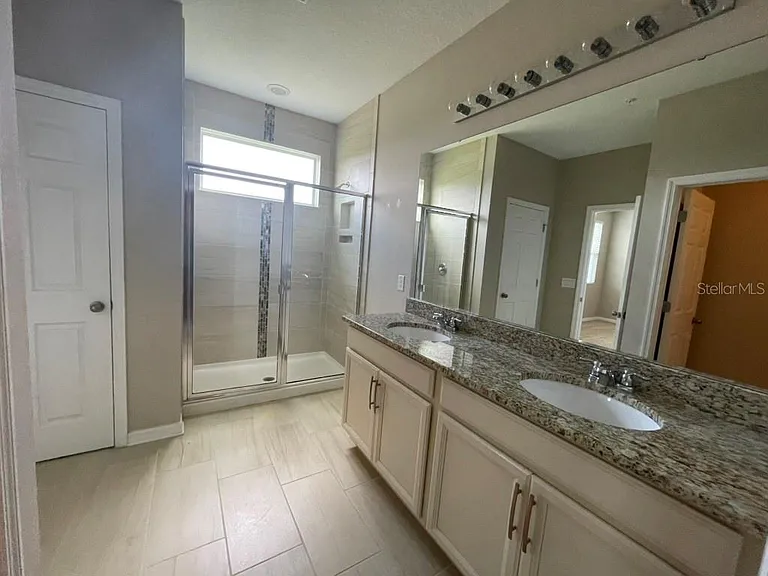 15221 Sunrise Grove Ct — Photo 13