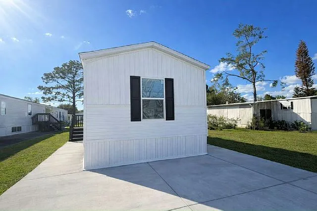 1724 Jolly Ave #409