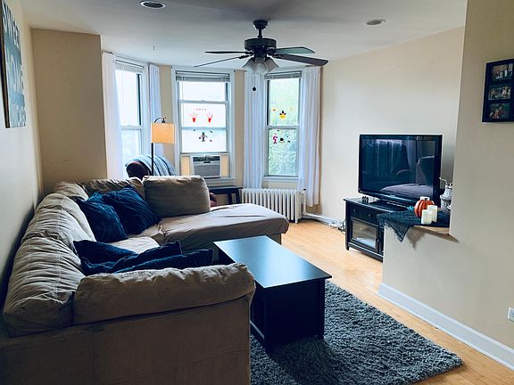 2nd image of 3453 N Damen Ave #2