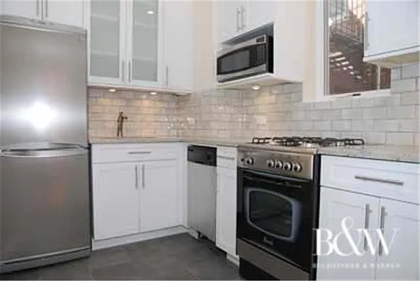 Rented by Buchbinder & Warren | media 6